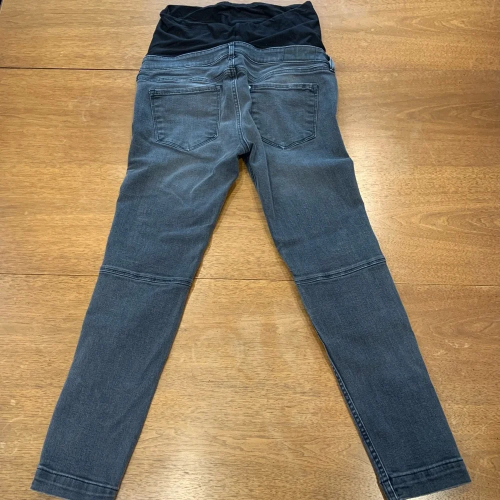 H&M black skinny ankle high rib Mama maternity jeans with zippers at hems - Picture 2 of 7